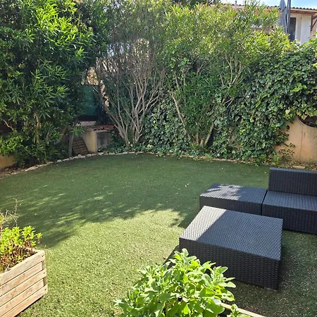 T1 Avec Jardin דירה *